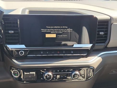 New 2026 GMC Sierra 2500 SLT image 25