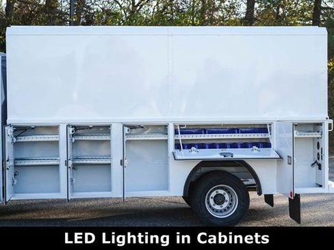 Used 2023 Mercedes-Benz Sprinter 3500 image 12