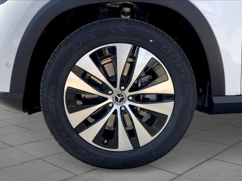 Certified 2025 Mercedes-Benz GLE 350 4MATIC image 19