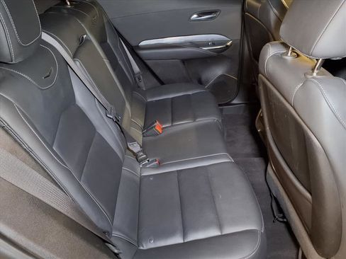 Used 2024 Cadillac XT4 Premium Luxury image 21