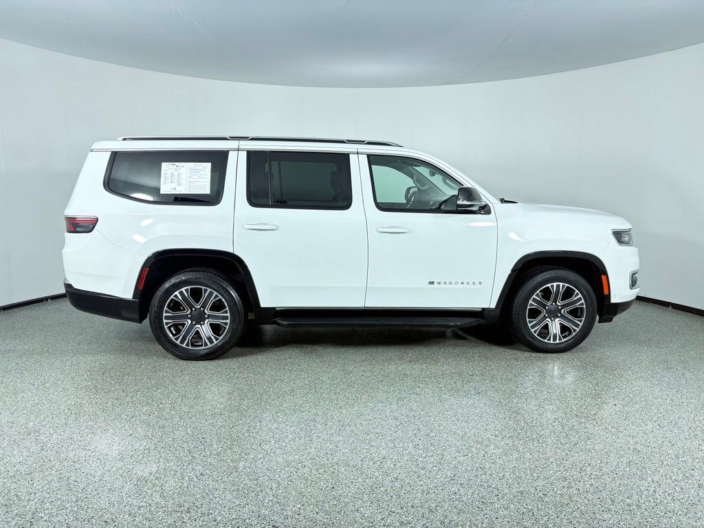 Used 2023 Jeep Wagoneer 4WD w/ Premium Group I image 9