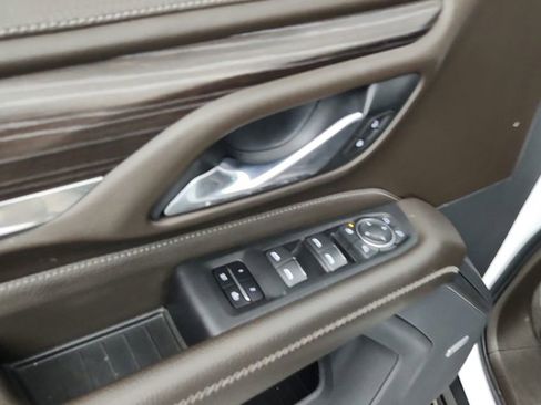 Used 2021 GMC Yukon Denali w/ Denali Ultimate Package image 25