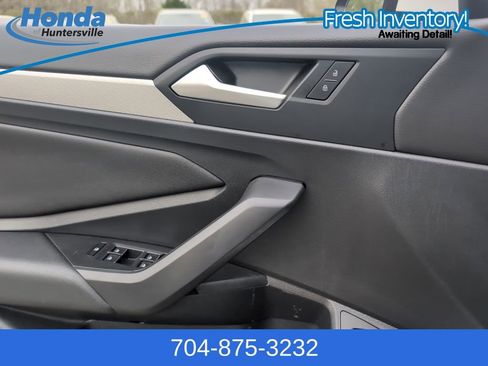 Used 2021 Volkswagen Jetta S w/ Driver Assistance Package image 24