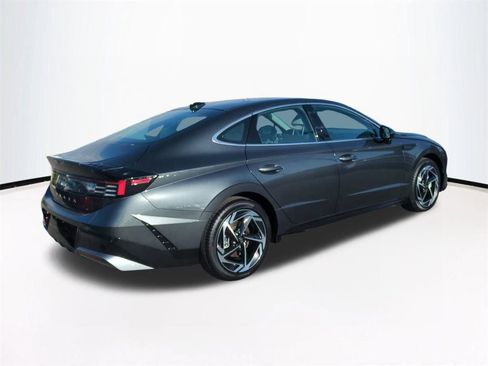 New 2026 Hyundai Sonata SEL image 5