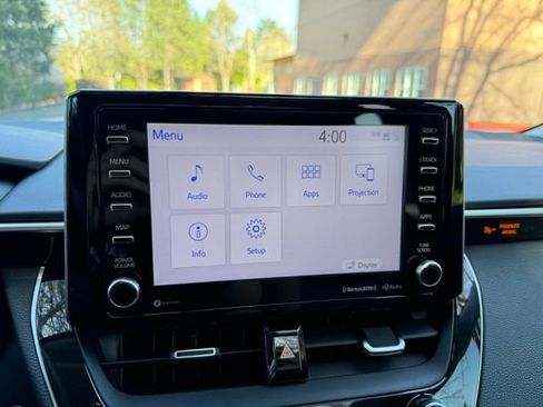 Used 2022 Toyota Corolla XLE image 19