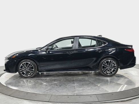 Used 2026 Toyota Camry XLE w/ Premium Plus Package AWD/4WD image 2