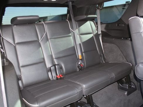 Used 2021 Cadillac Escalade Sport w/ Driver Assist Tech Package image 21