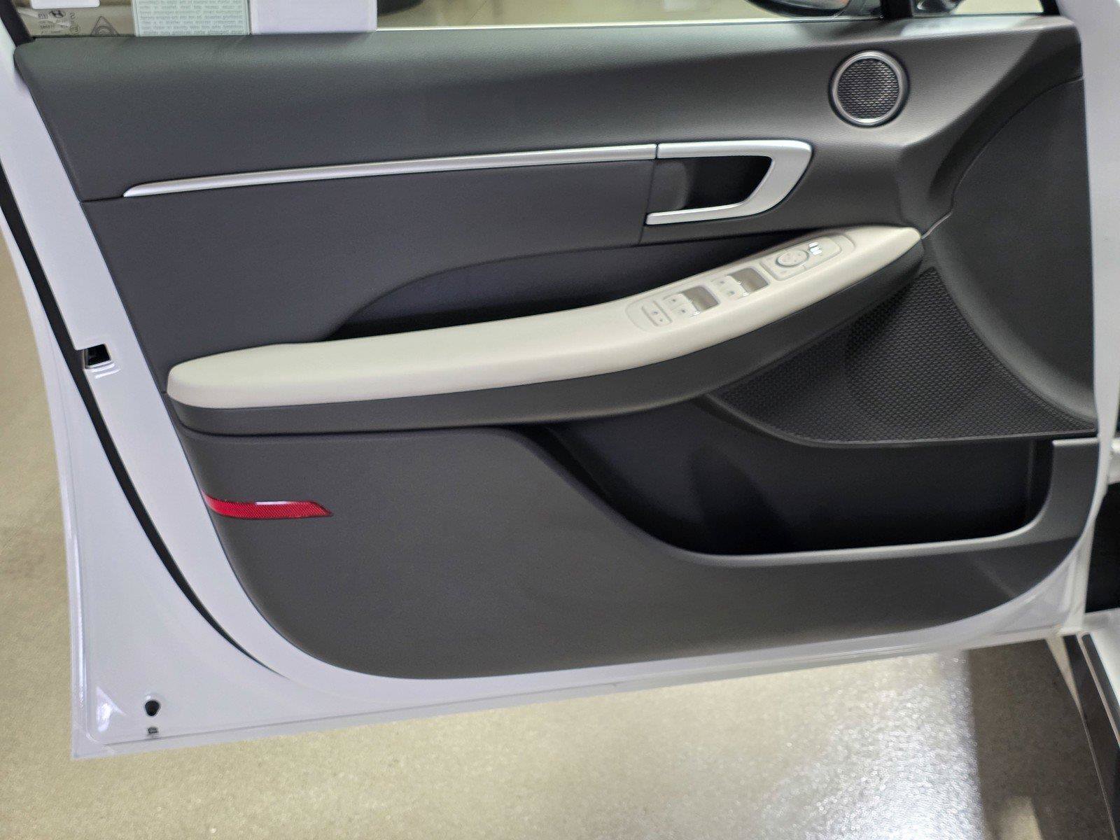 Certified 2026 Hyundai Sonata SEL FWD image 20