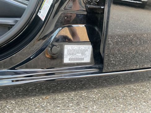 Used 2025 Nissan Versa SV image 28