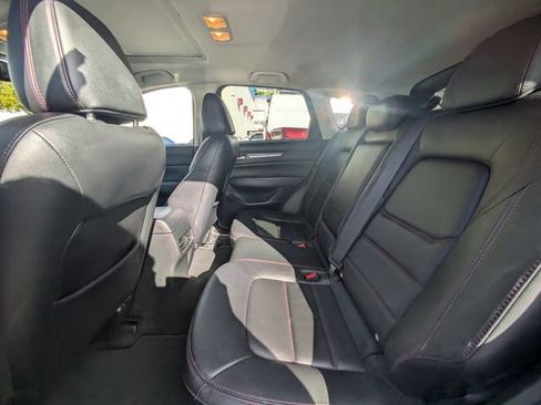 Used 2024 MAZDA CX-5 Carbon Edition image 11