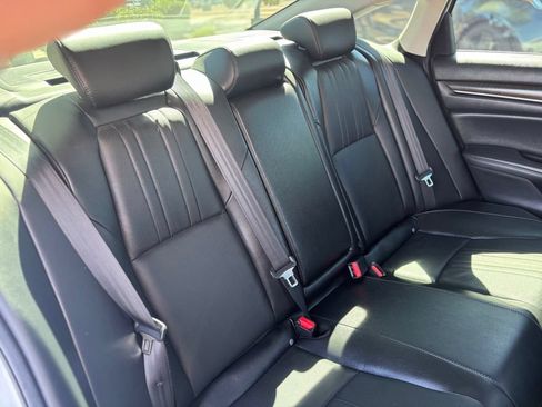 Used 2021 Honda Accord EX-L image 14