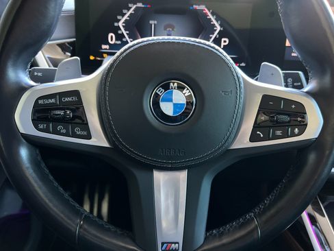 Used 2023 BMW X7 xDrive40i w/ M Sport Package AWD/4WD image 26