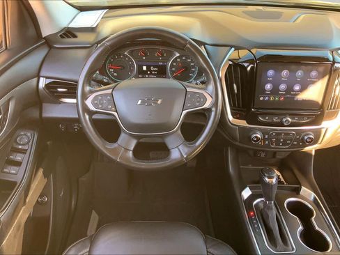 Used 2020 Chevrolet Traverse RS FWD image 6