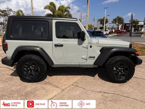 Used 2023 Jeep Wrangler Sport AWD/4WD image 2