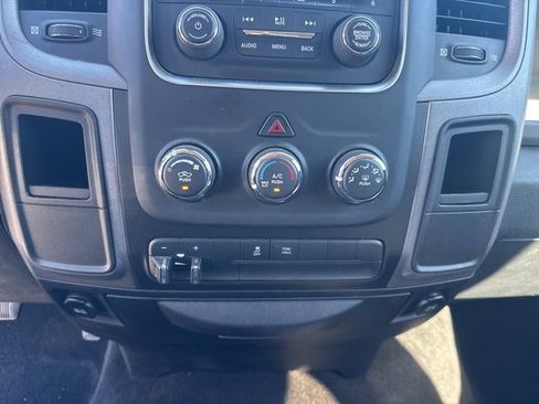 Used 2014 RAM 2500 Tradesman w/ Chrome Appearance Group image 19