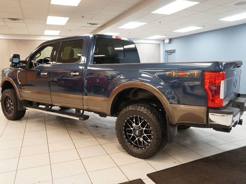 Used 2017 Ford F250 Lariat w/ Lariat Ultimate Package image 8