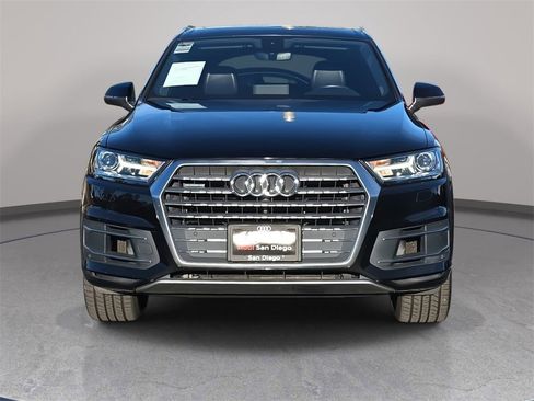 Used 2018 Audi Q7 3.0T Premium Plus w/ Premium Plus Package image 9