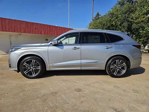 New 2026 Acura MDX w/ Advance Package image 4