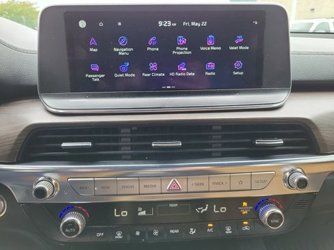 Used 2022 Kia Telluride SX w/ Towing Package FWD image 11