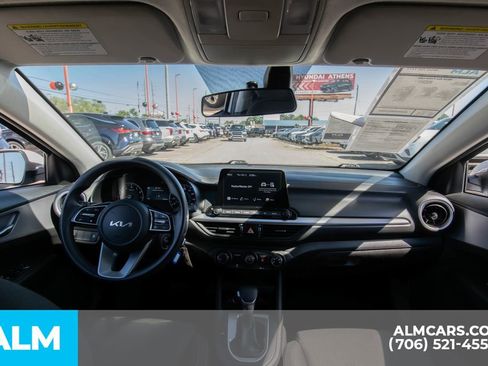 Used 2024 Kia Forte LXS image 17