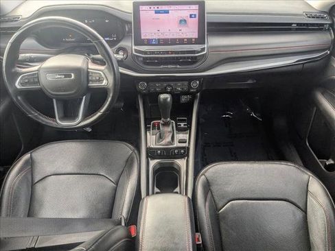 Used 2022 Jeep Compass Trailhawk w/ Trailhawk Elite Group image 17