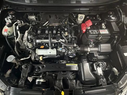 Used 2022 Nissan Kicks SV FWD image 23