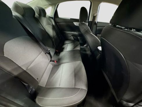 Used 2023 Kia Forte LXS w/ LXS Technology Package image 28