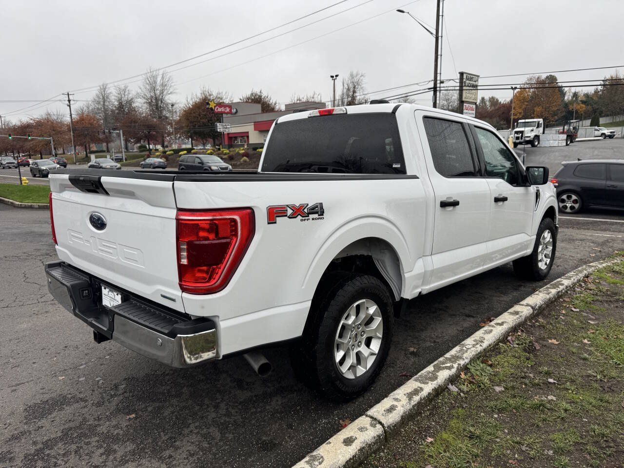 Used 2022 Ford F150 XLT w/ Equipment Group 301A Mid AWD/4WD image 5