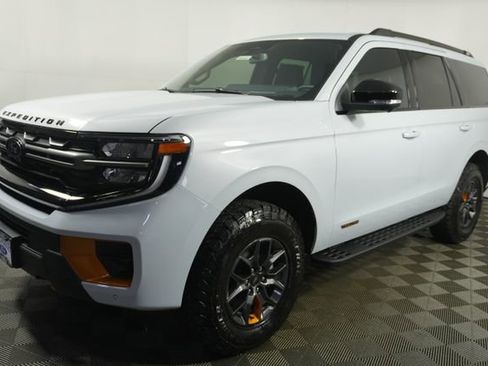 New 2026 Ford Expedition Tremor image 4