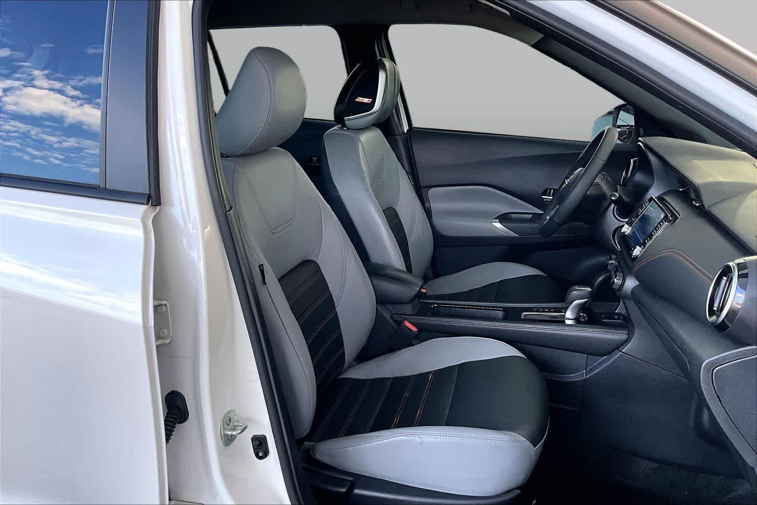 Certified 2024 Nissan Kicks SR w/ SR Premium Package FWD image 9