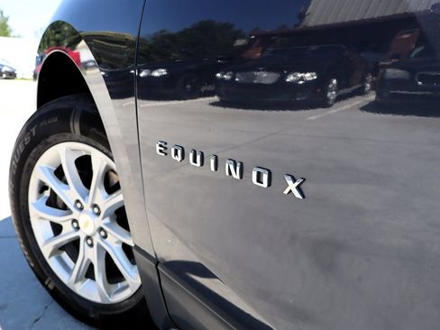 Used 2019 Chevrolet Equinox LS w/ LPO, Floor Liner Package AWD/4WD image 11