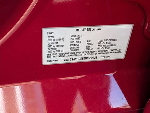 Used 2022 Tesla Model Y Long Range image 24