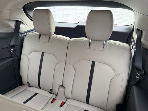 New 2026 MAZDA CX-90 Plug-In Hybrid w/ Preferred AWD/4WD image 14