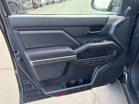 New 2026 Toyota Tacoma SR5 image 9