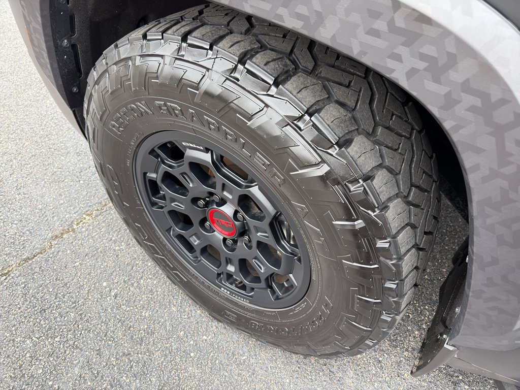 Used 2024 Toyota Sequoia TRD Pro AWD/4WD image 8