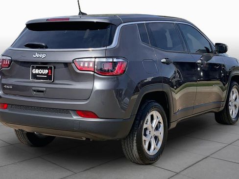Used 2024 Jeep Compass Sport AWD/4WD image 13