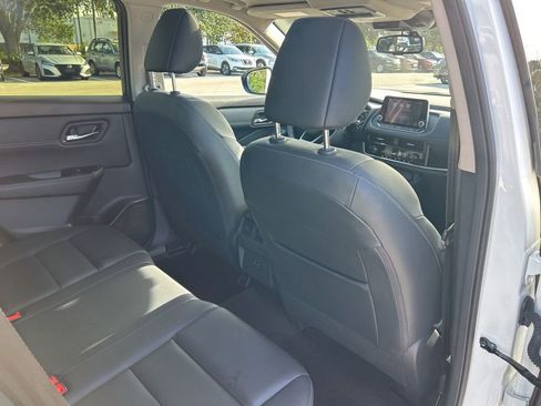 Certified 2023 Nissan Rogue SL FWD image 49