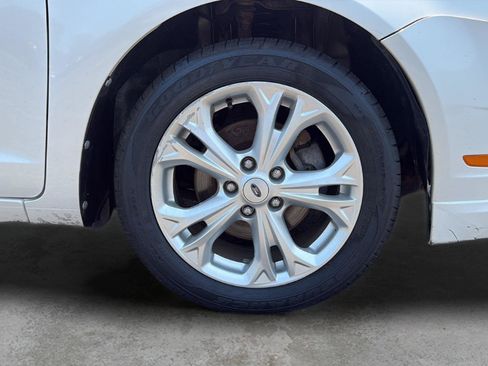 Used 2012 Ford Fusion SE FWD image 24