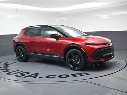 New 2026 Chevrolet Equinox EV RS FWD image 2