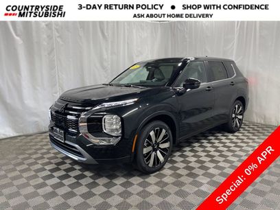 New 2025 Mitsubishi Outlander SE