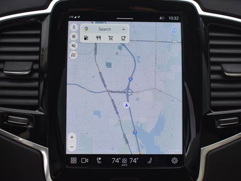 Used 2023 Volvo XC90 B6 Ultimate w/ Protection Package Premier image 29