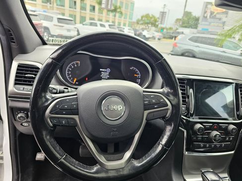 Used 2020 Jeep Grand Cherokee Limited w/ Luxury Group II image 22