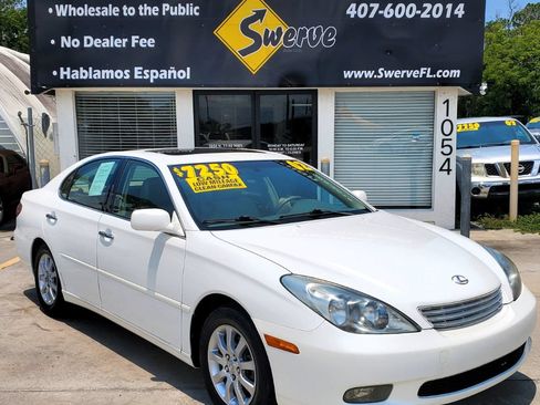 Used 2002 Lexus ES 330 FWD image 1