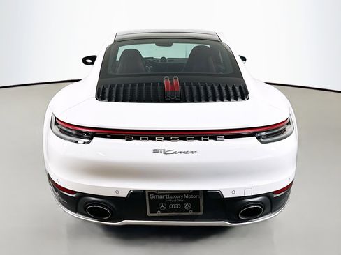 Used 2021 Porsche 911 Carrera image 6