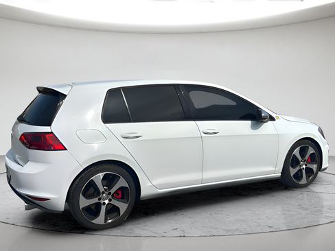 Used 2017 Volkswagen GTI Sport FWD image 4