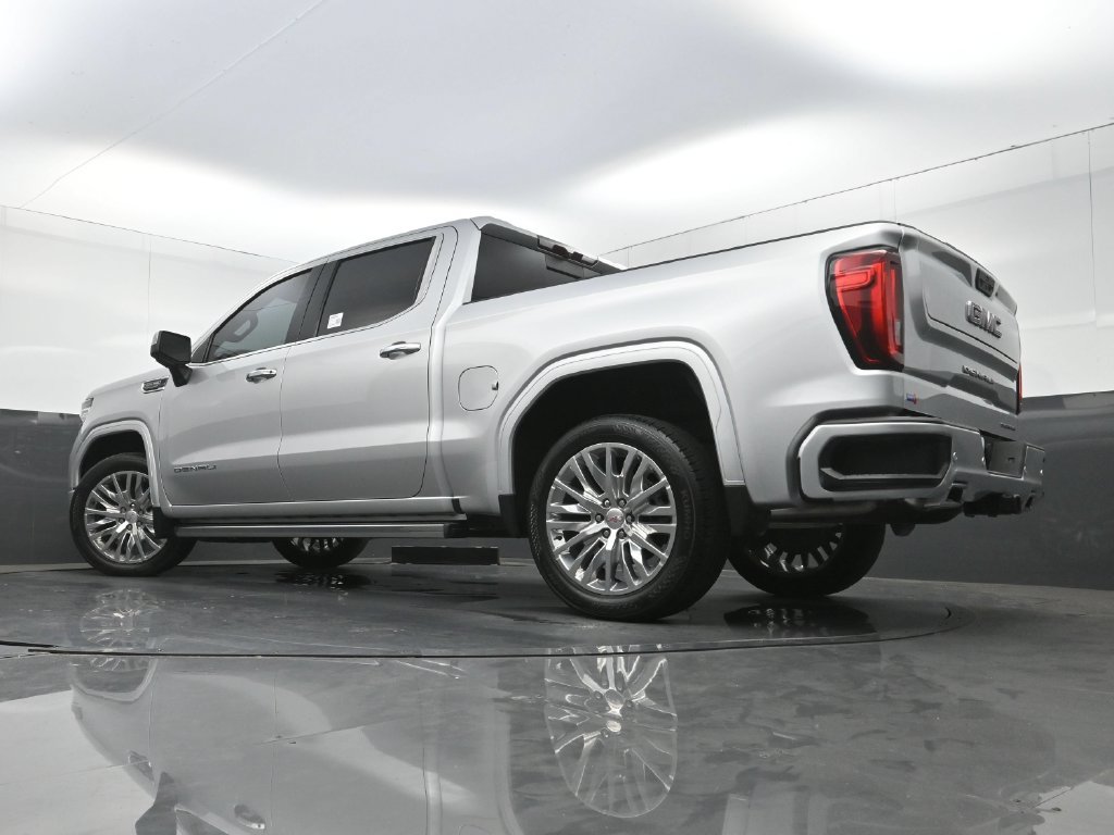 Used 2022 GMC Sierra 1500 Denali RWD image 29