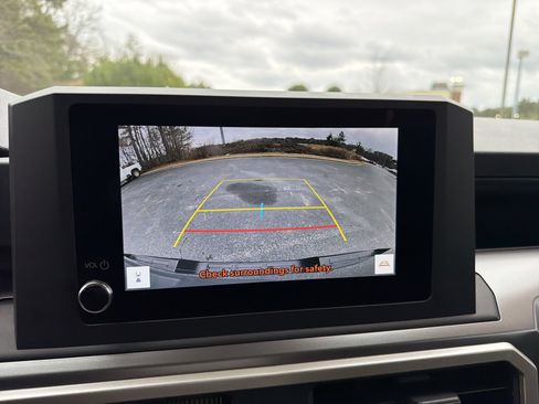 Used 2024 Toyota Tacoma SR5 image 29