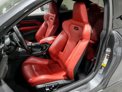 Used 2020 BMW M4 Coupe w/ Competition Package image 10