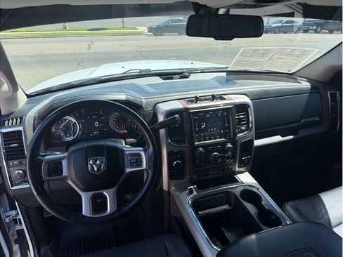 Used 2018 RAM 3500 Laramie w/ Cold Weather Group AWD/4WD image 13