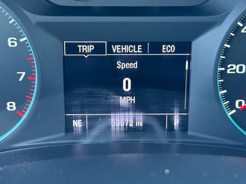 Used 2022 Chevrolet Malibu LT image 29